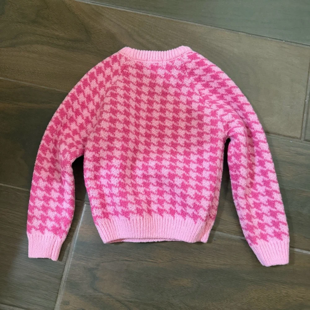 btween hot pink